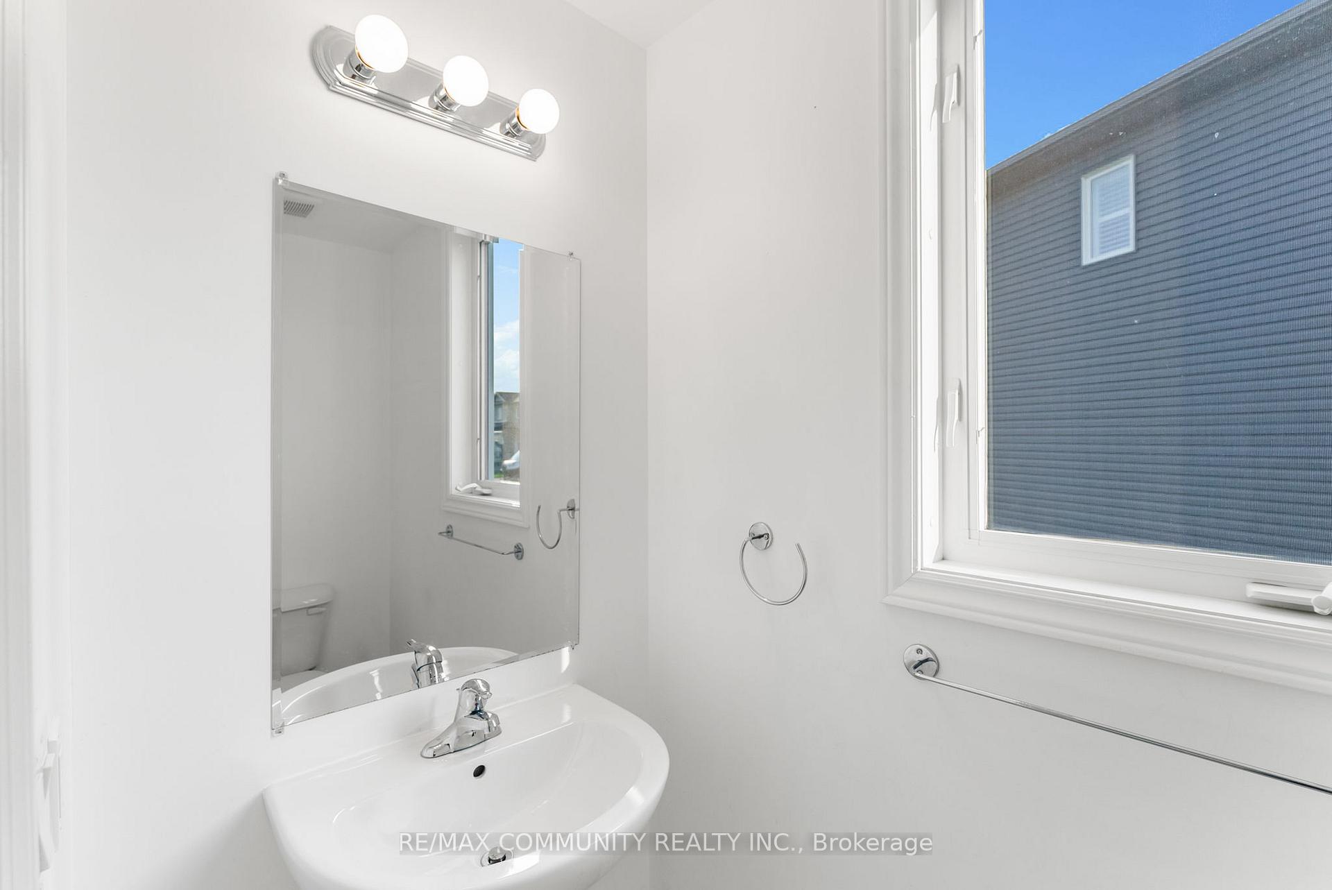 Photo 16 of 106 Brennan Crescent, Loyalist, Odessa — HOMEH