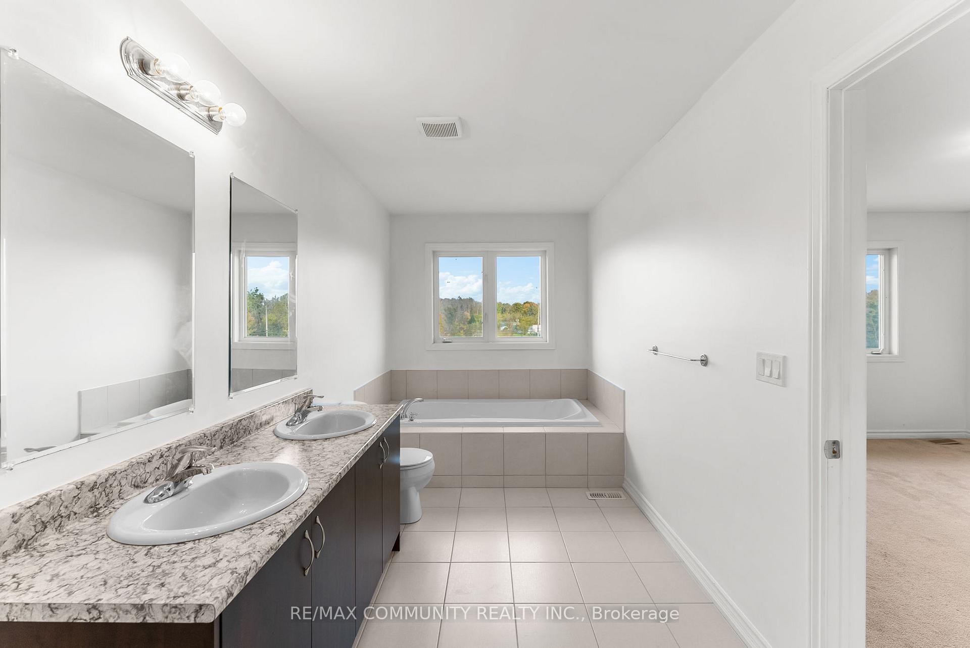 Photo 22 of 106 Brennan Crescent, Loyalist, Odessa — HOMEH
