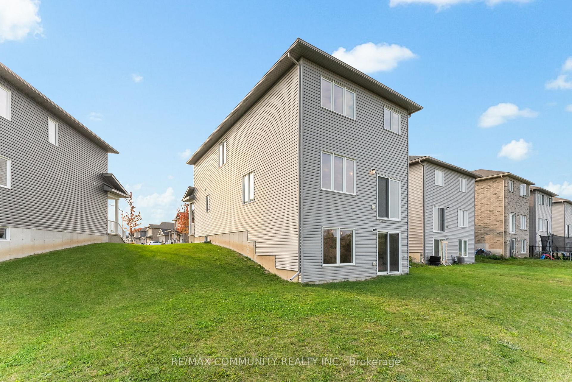 Photo 37 of 106 Brennan Crescent, Loyalist, Odessa — HOMEH