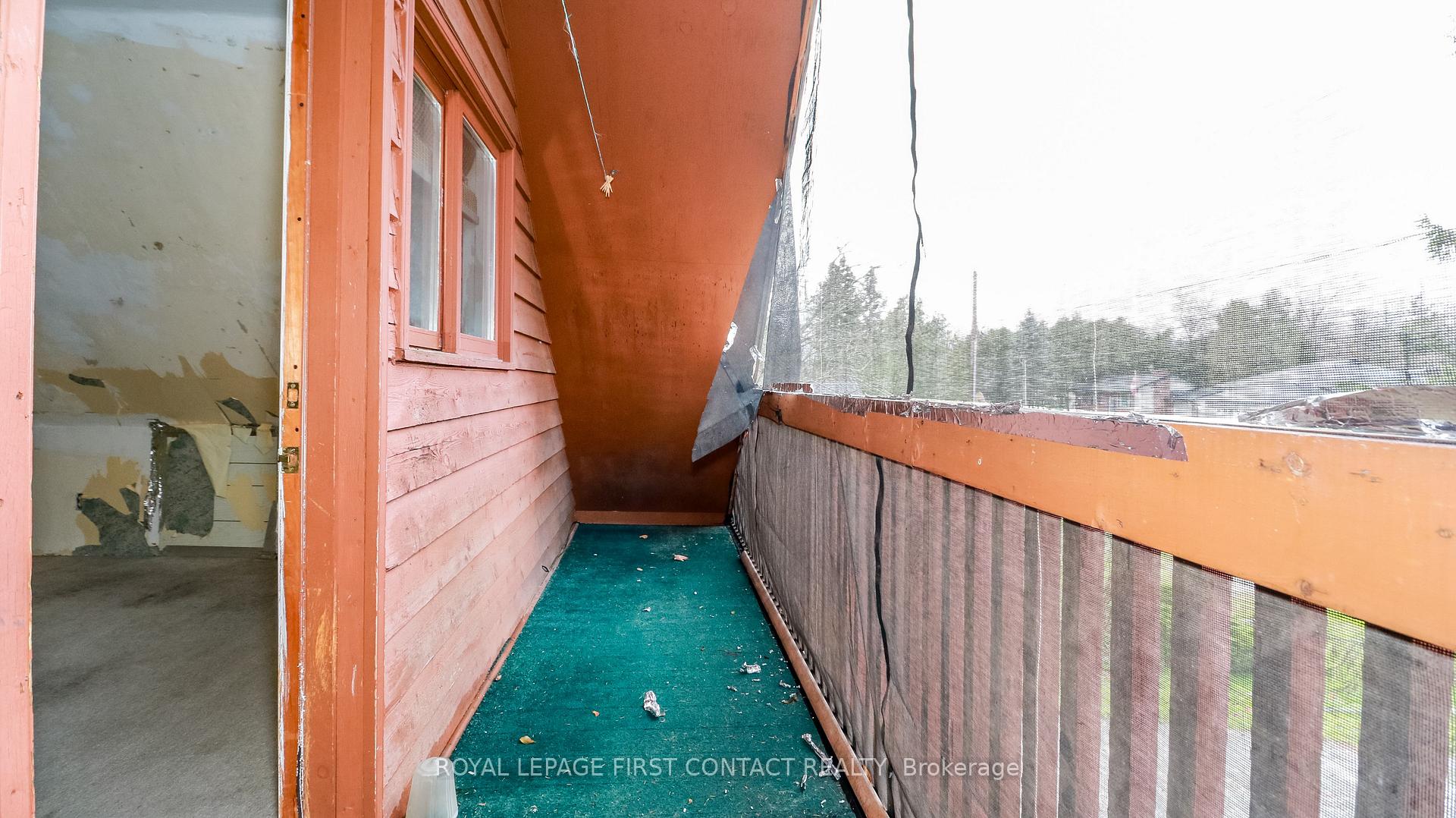 Photo 25 of 947 Gilmore Avenue, Innisfil, Lefroy — HOMEH