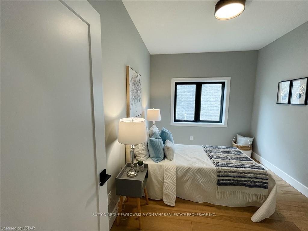 Photo 10 of 91 Allister Drive, Middlesex Centre, Kilworth — HOMEH