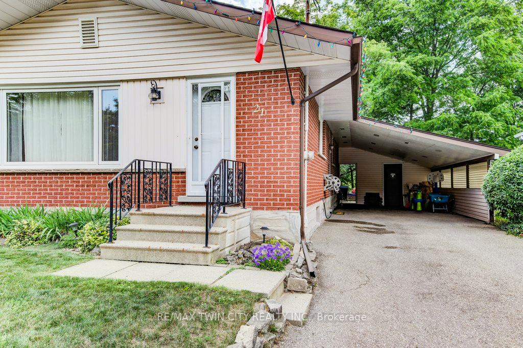 Photo 4 of 21 Ruskview Road, Kitchener — HOMEH