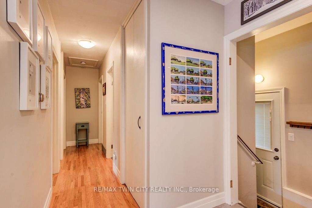 Photo 22 of 21 Ruskview Road, Kitchener — HOMEH