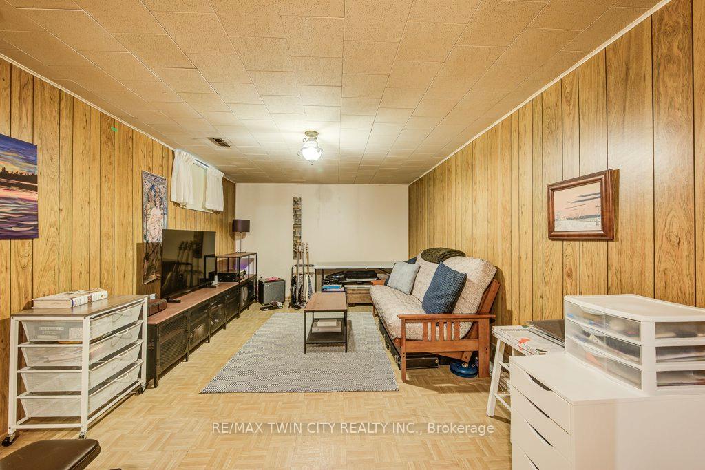 Photo 31 of 21 Ruskview Road, Kitchener — HOMEH