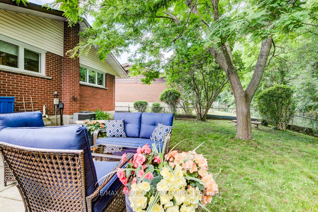 Photo 34 of 21 Ruskview Road, Kitchener — HOMEH