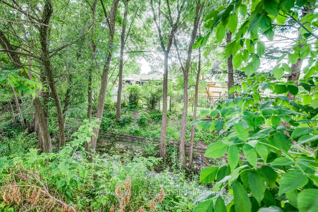 Photo 37 of 21 Ruskview Road, Kitchener — HOMEH