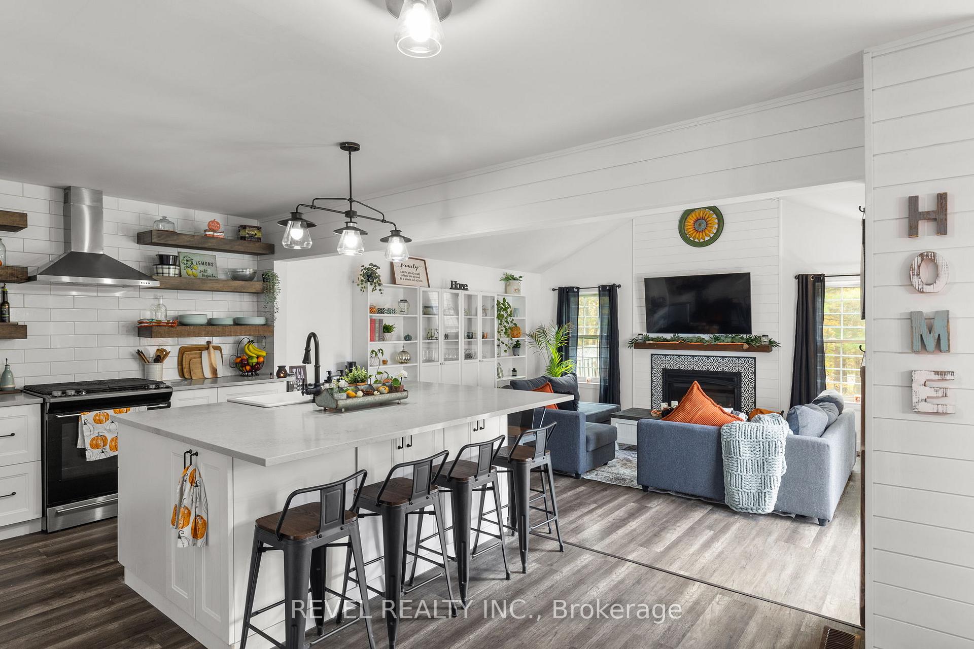 Photo 17 of 1001 Vance Crescent, Innisfil, Alcona — HOMEH