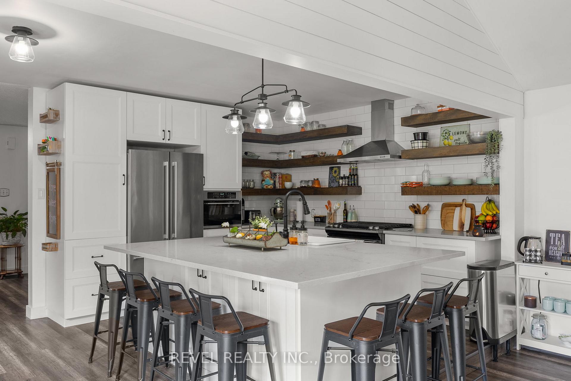 Photo 18 of 1001 Vance Crescent, Innisfil, Alcona — HOMEH