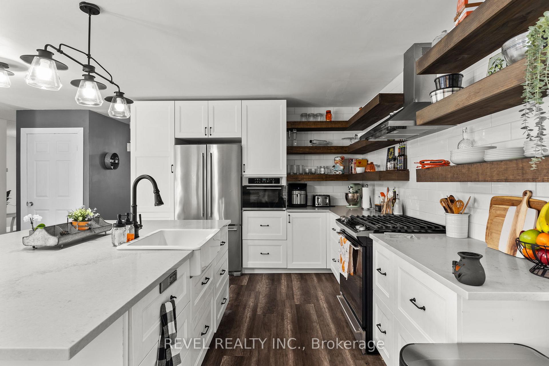 Photo 19 of 1001 Vance Crescent, Innisfil, Alcona — HOMEH