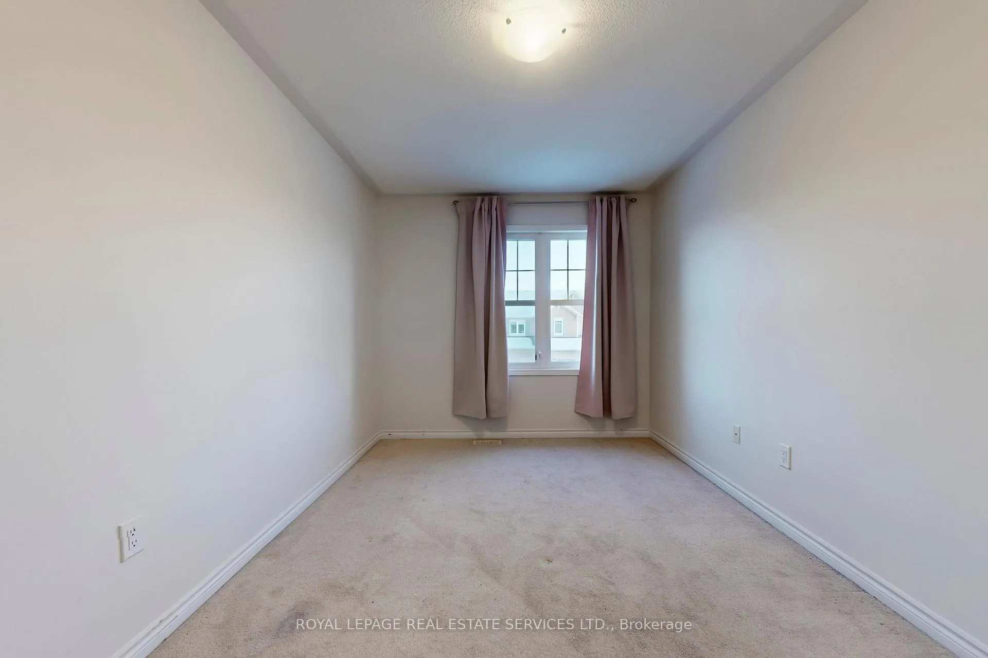 Photo 6 of 389 Gosford Crescent, Milton, Willmott — HOMEH