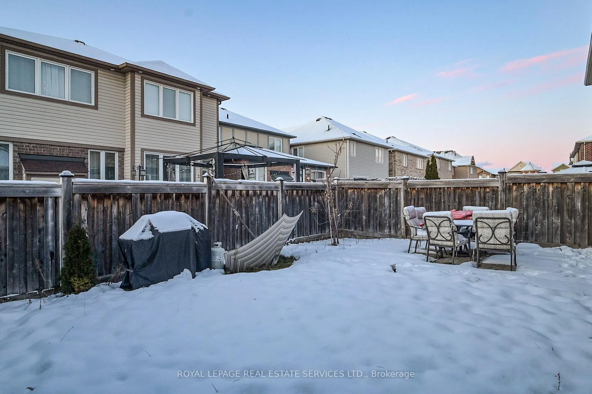 Photo 48 of 389 Gosford Crescent, Milton, Willmott — HOMEH