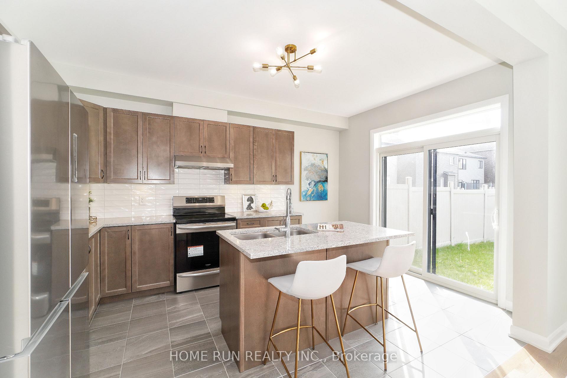 Photo 13 of 597 Paine Avenue, Ottawa, Kanata - Kanata Lakes/Heritage Hills — HOMEH