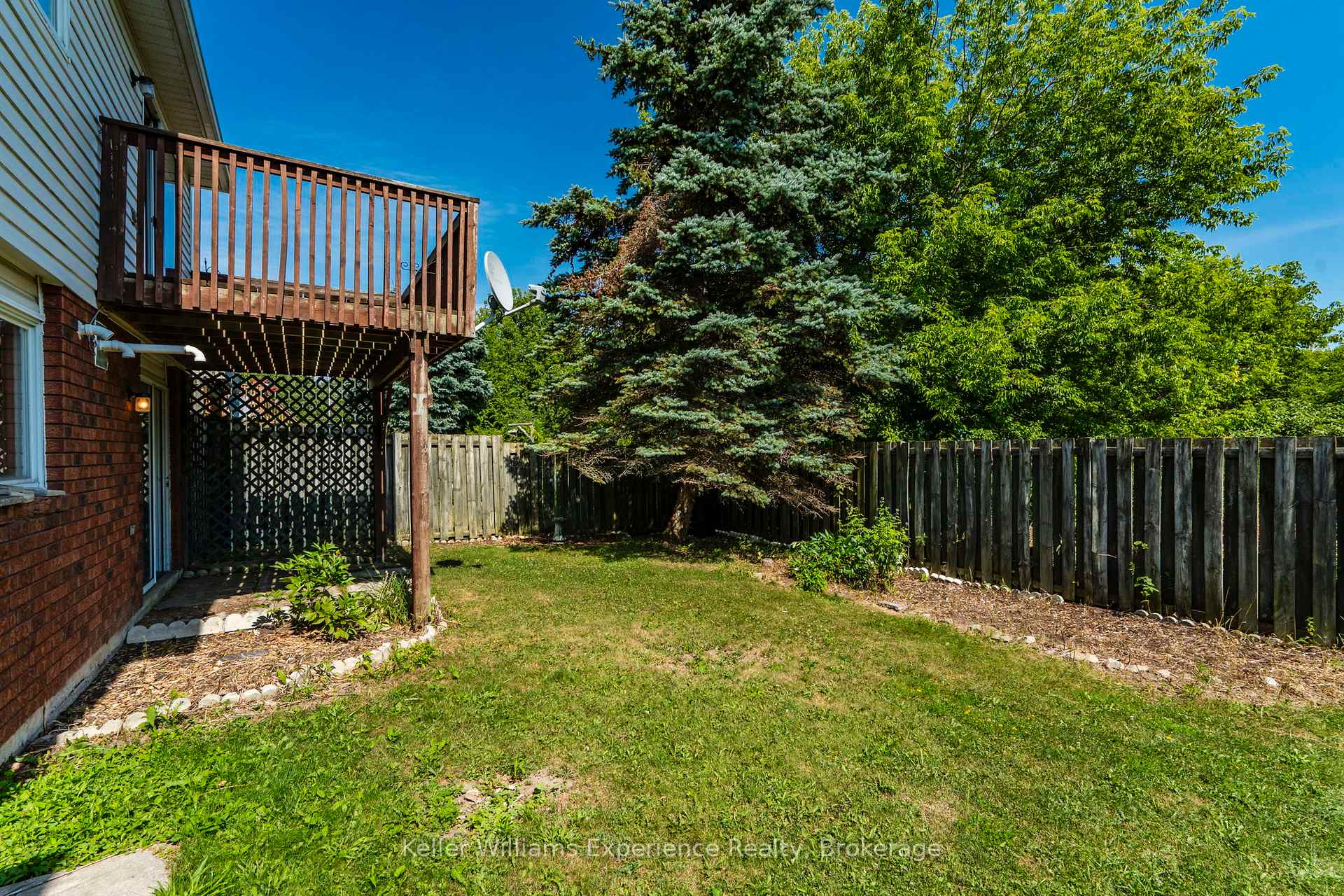 Photo 25 of 369 Park Avenue, Midland — HOMEH
