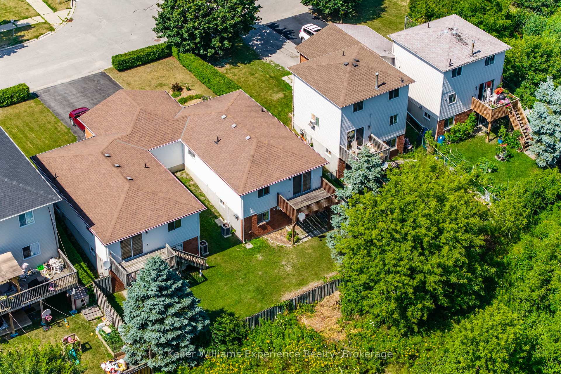 Photo 27 of 369 Park Avenue, Midland — HOMEH