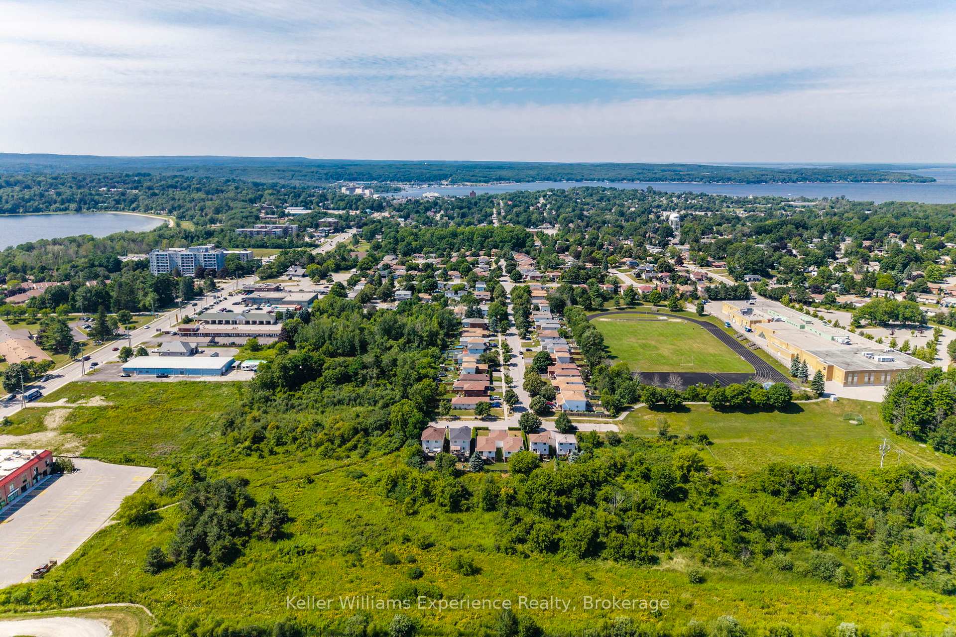 Photo 28 of 369 Park Avenue, Midland — HOMEH