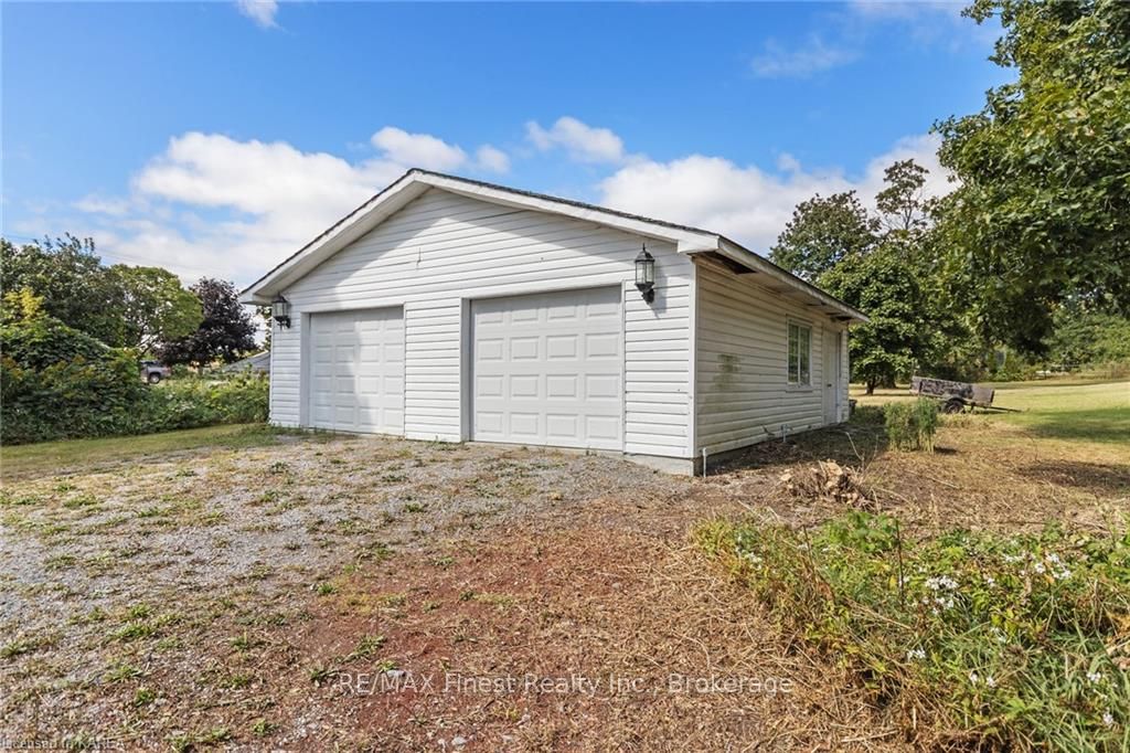 Photo 31 of 4639 Bath Road, Loyalist, Amherstview — HOMEH
