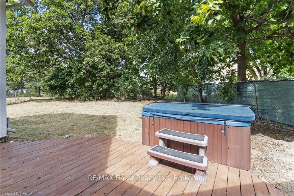 Photo 40 of 4639 Bath Road, Loyalist, Amherstview — HOMEH