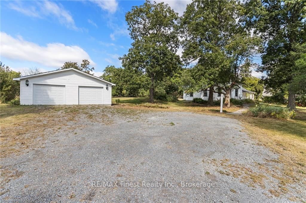 Photo 30 of 4639 Bath Road, Loyalist, Amherstview — HOMEH