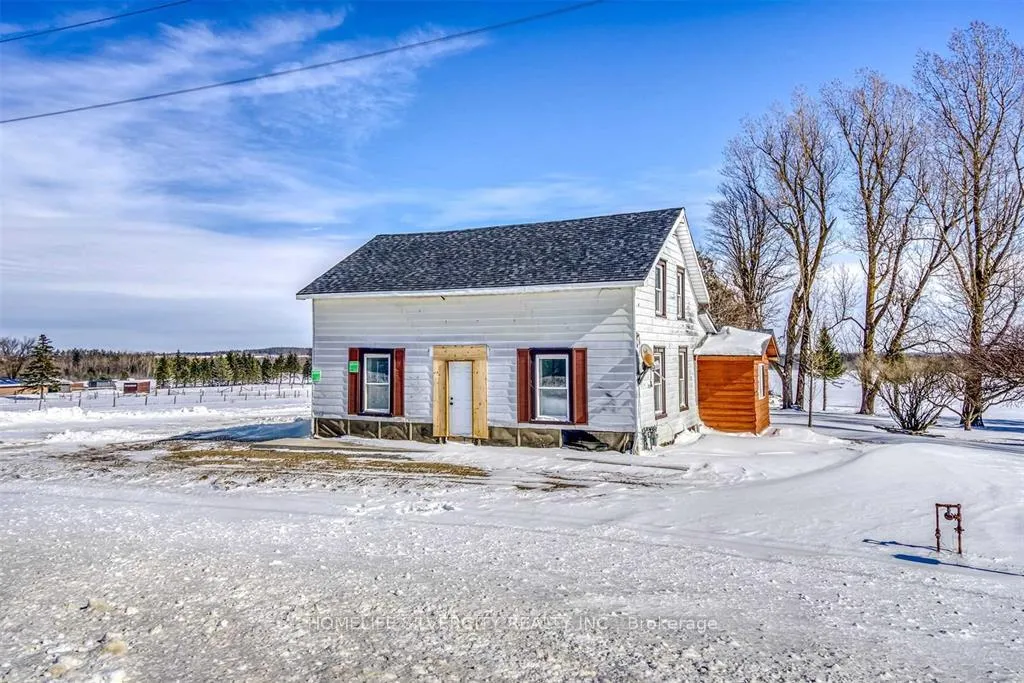 Photo 1 of 634555 Highway 10 Road, Mono, Rural Mono — HOMEH