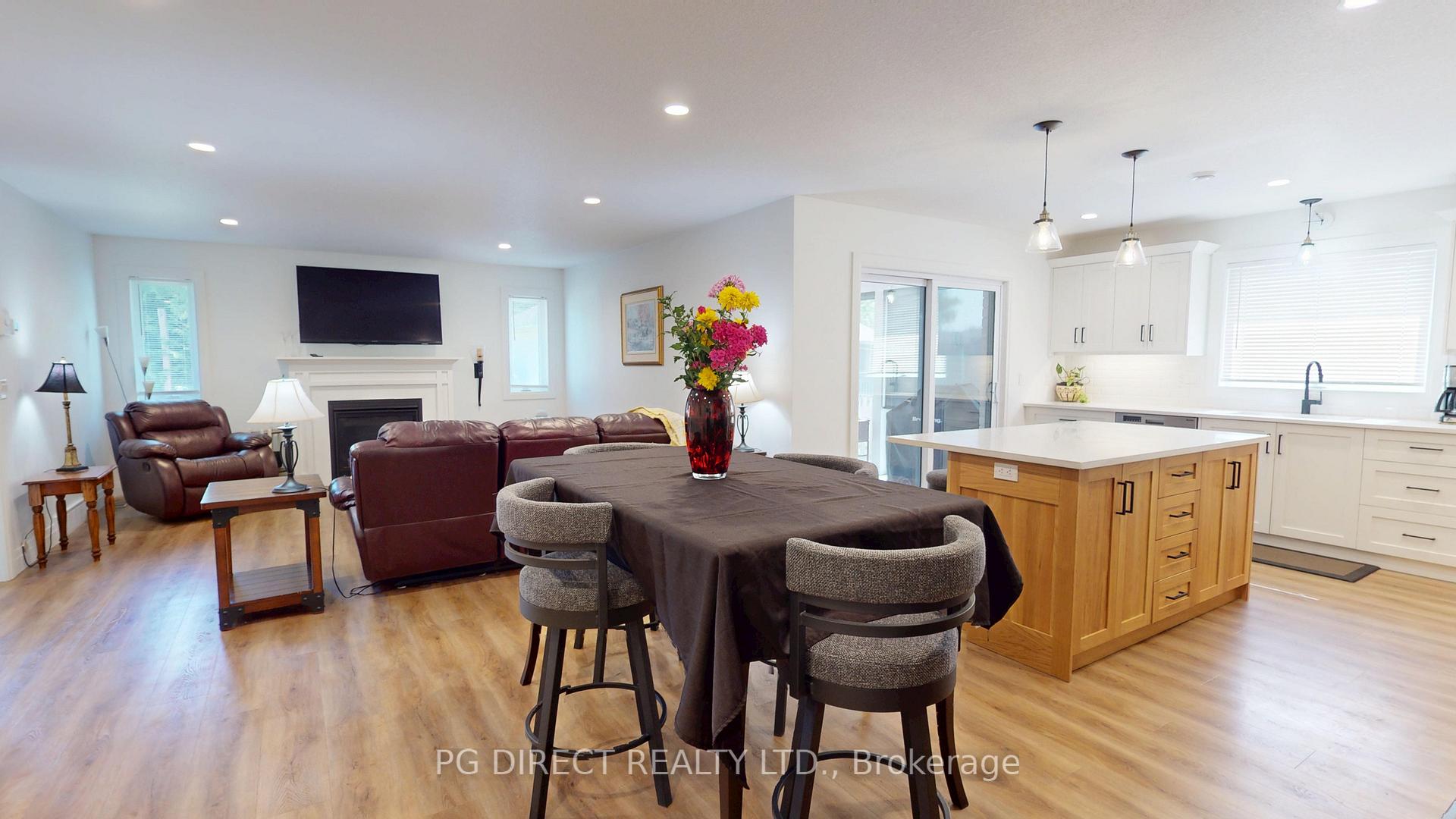 Photo 4 of 635 King Street, Minto — HOMEH