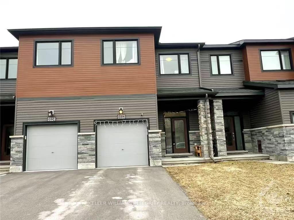 Front of 1022 Speedvale Court