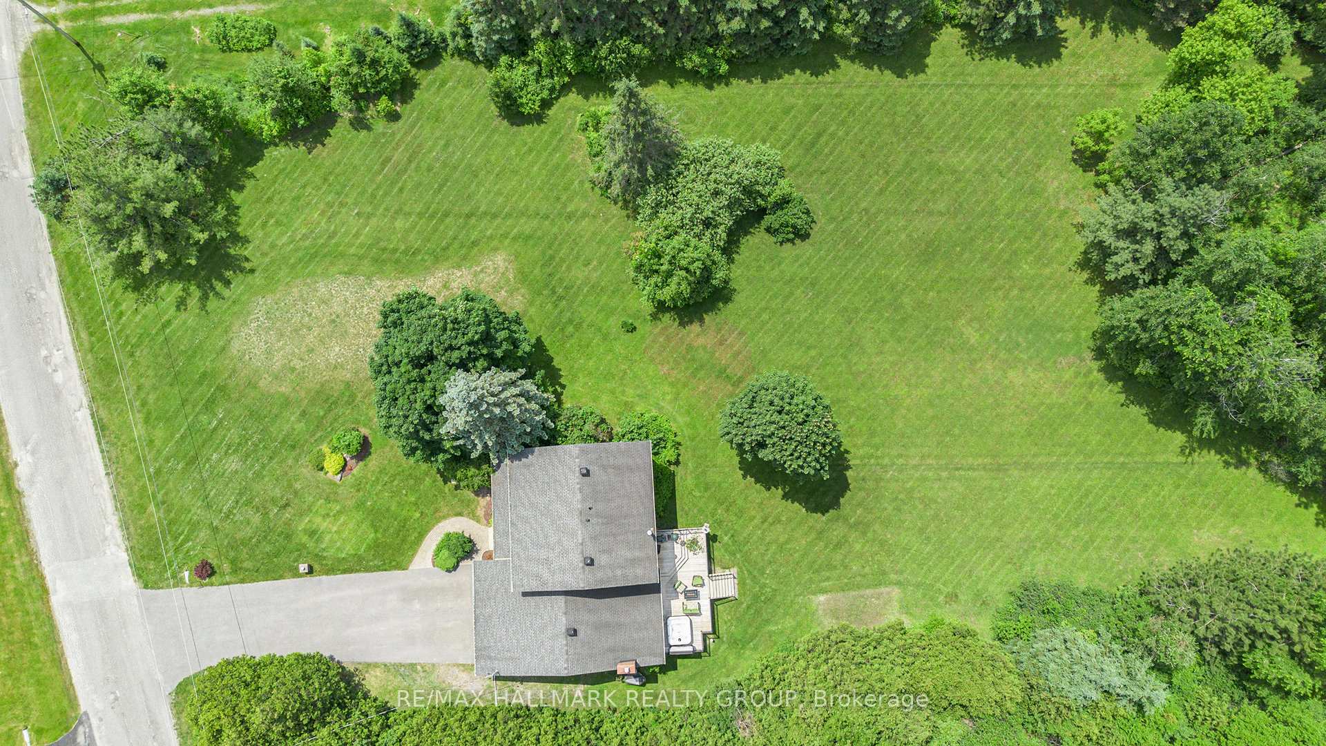 Photo 6 of 34 Grierson Lane, Ottawa, Kanata - Kanata (North West) — HOMEH