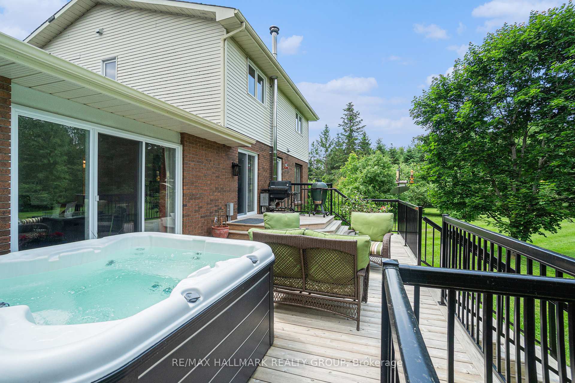 Photo 11 of 34 Grierson Lane, Ottawa, Kanata - Kanata (North West) — HOMEH