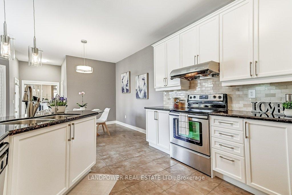 Photo 9 of 35 Limestone Street, Markham, Cornell — HOMEH