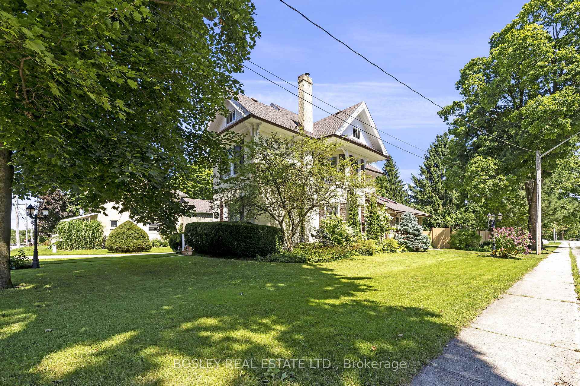 Photo 2 of 135 Webb Street, Minto — HOMEH