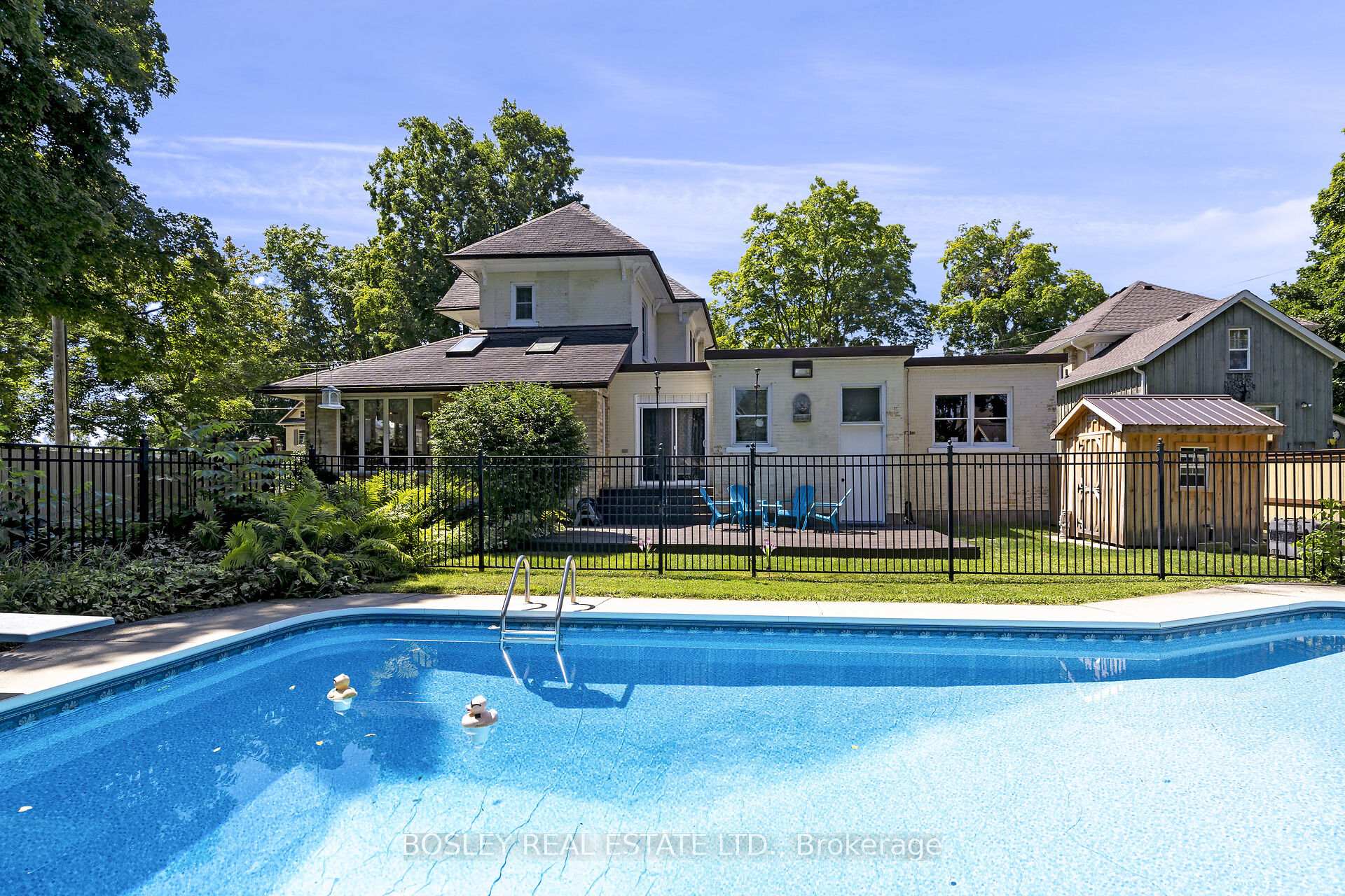 Photo 34 of 135 Webb Street, Minto — HOMEH