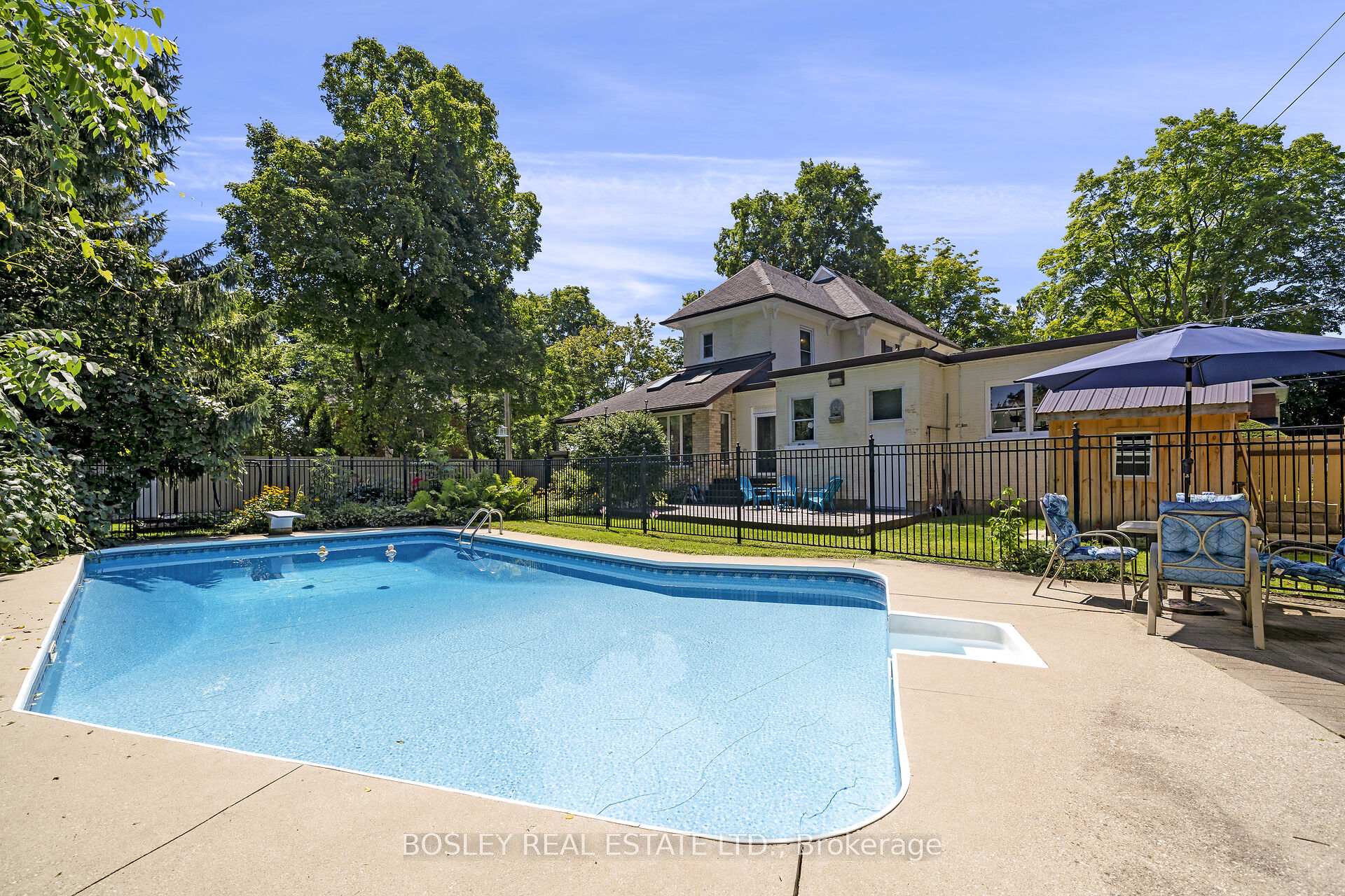 Photo 35 of 135 Webb Street, Minto — HOMEH