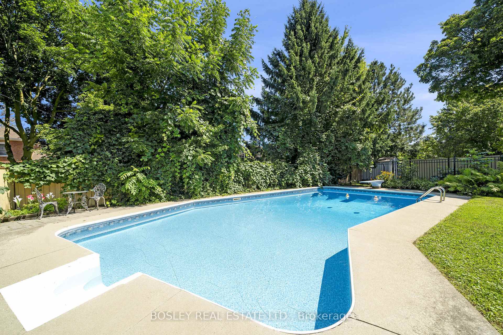 Photo 36 of 135 Webb Street, Minto — HOMEH