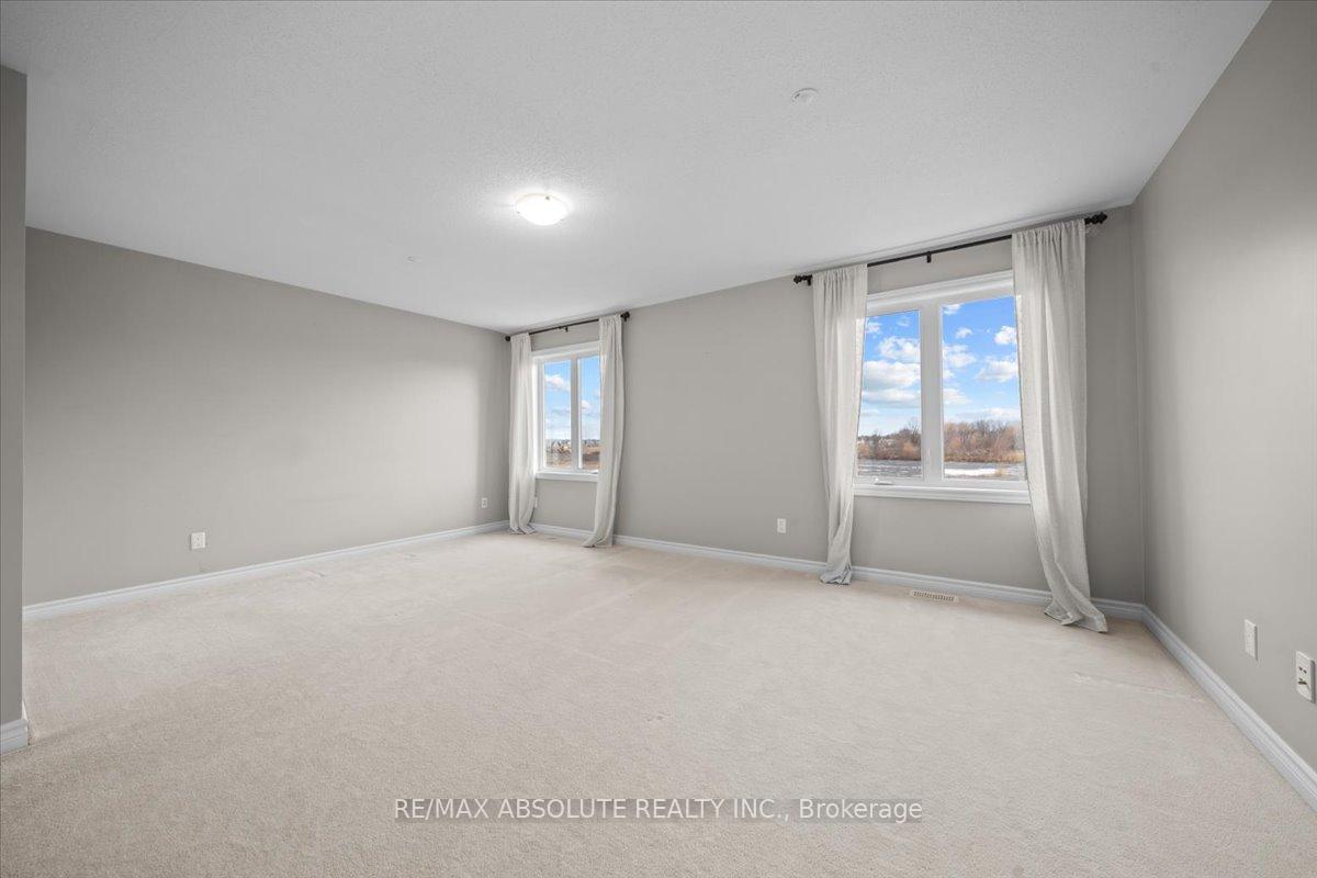 Photo 19 of 1084 Northgraves Crescent, Ottawa, Kanata - Emerald Meadows/Trailwest — HOMEH
