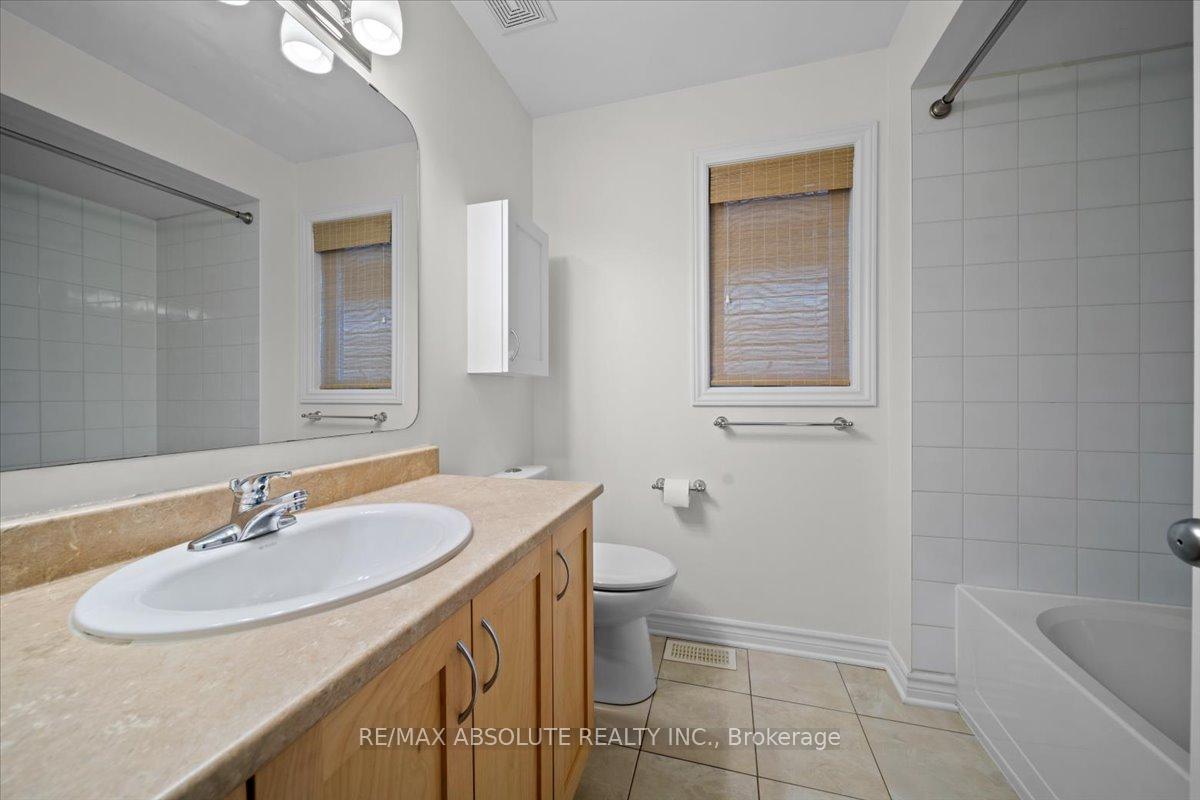 Photo 24 of 1084 Northgraves Crescent, Ottawa, Kanata - Emerald Meadows/Trailwest — HOMEH