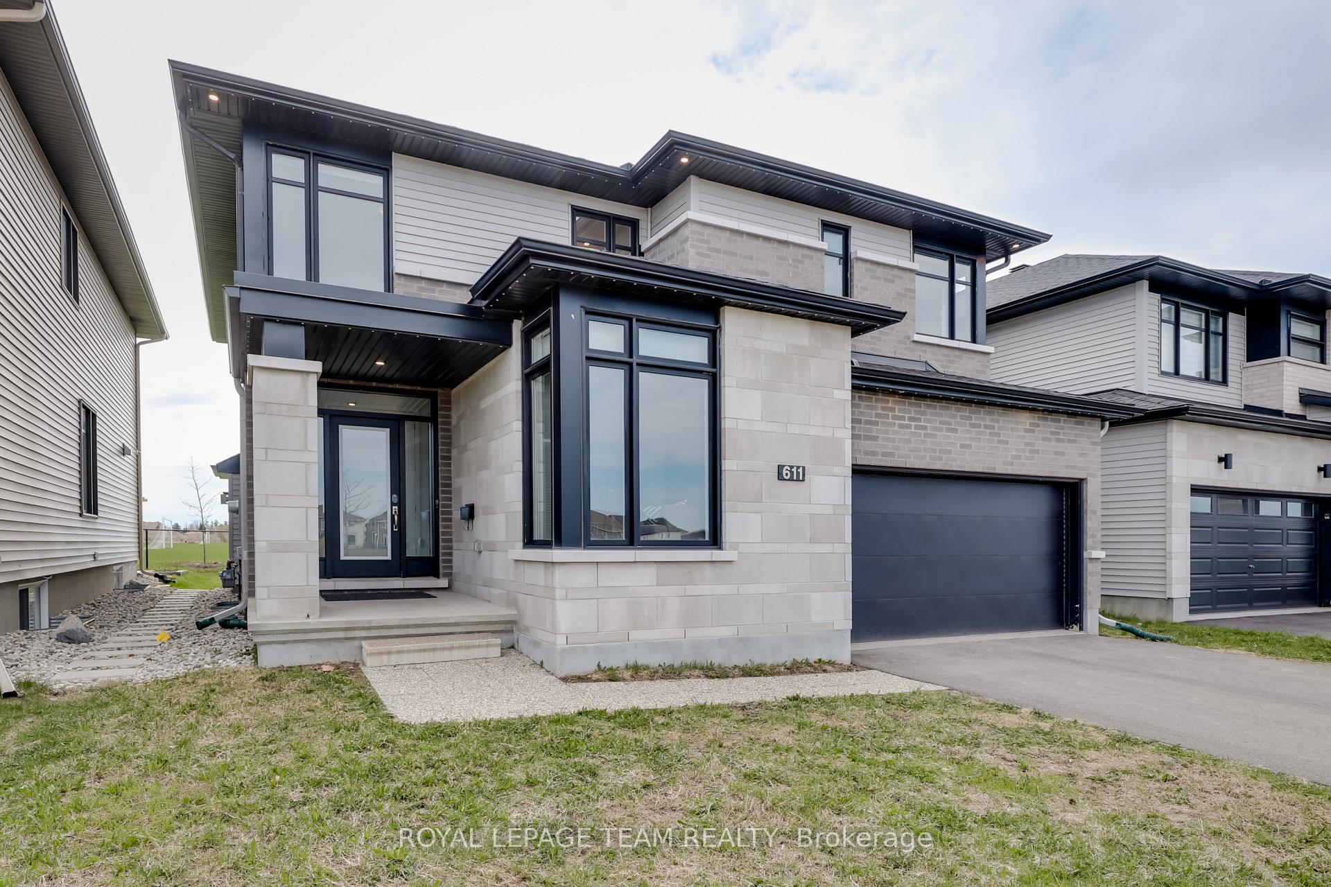 Photo 2 of 611 Triangle Street, Ottawa, Kanata - Emerald Meadows/Trailwest — HOMEH