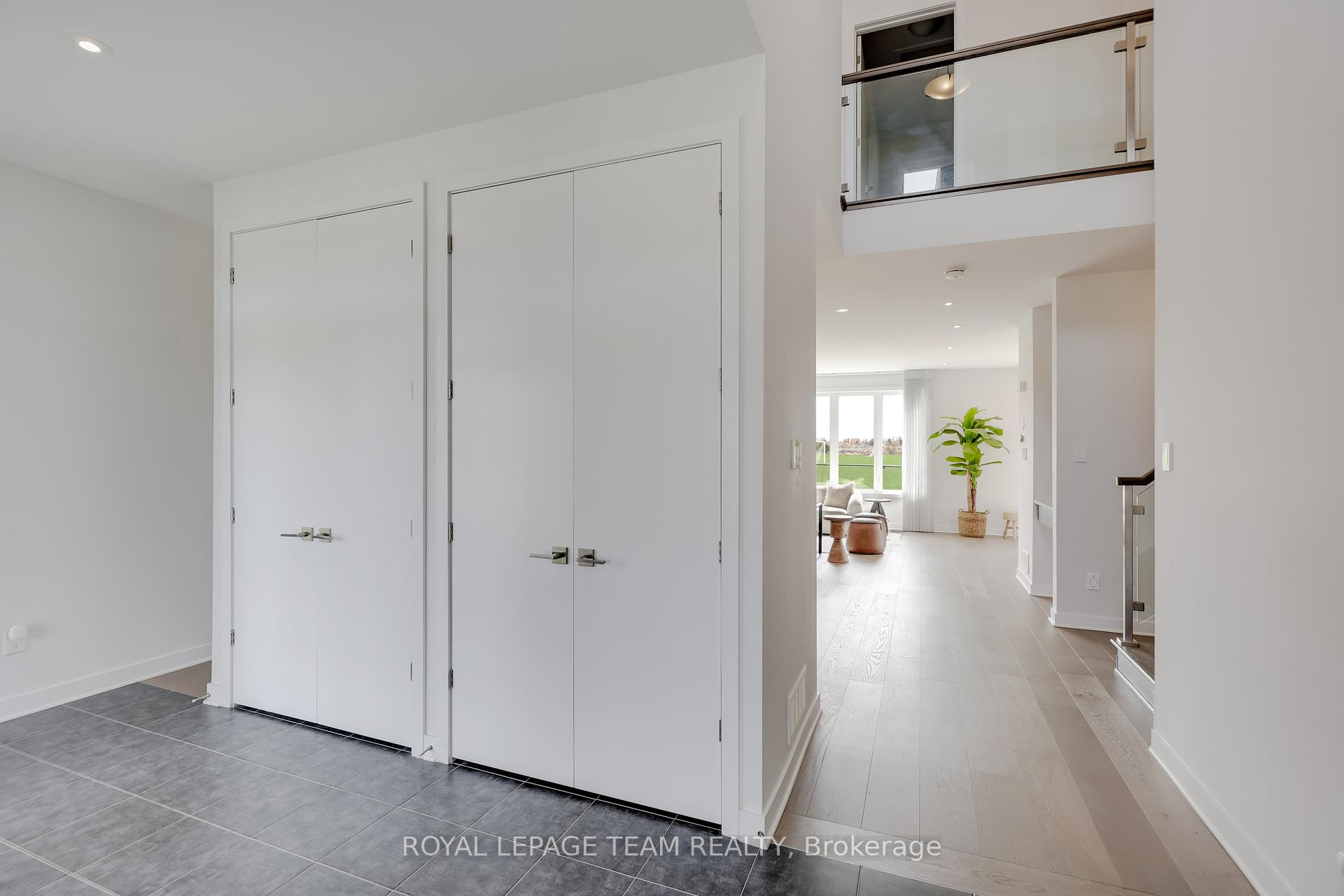 Photo 7 of 611 Triangle Street, Ottawa, Kanata - Emerald Meadows/Trailwest — HOMEH