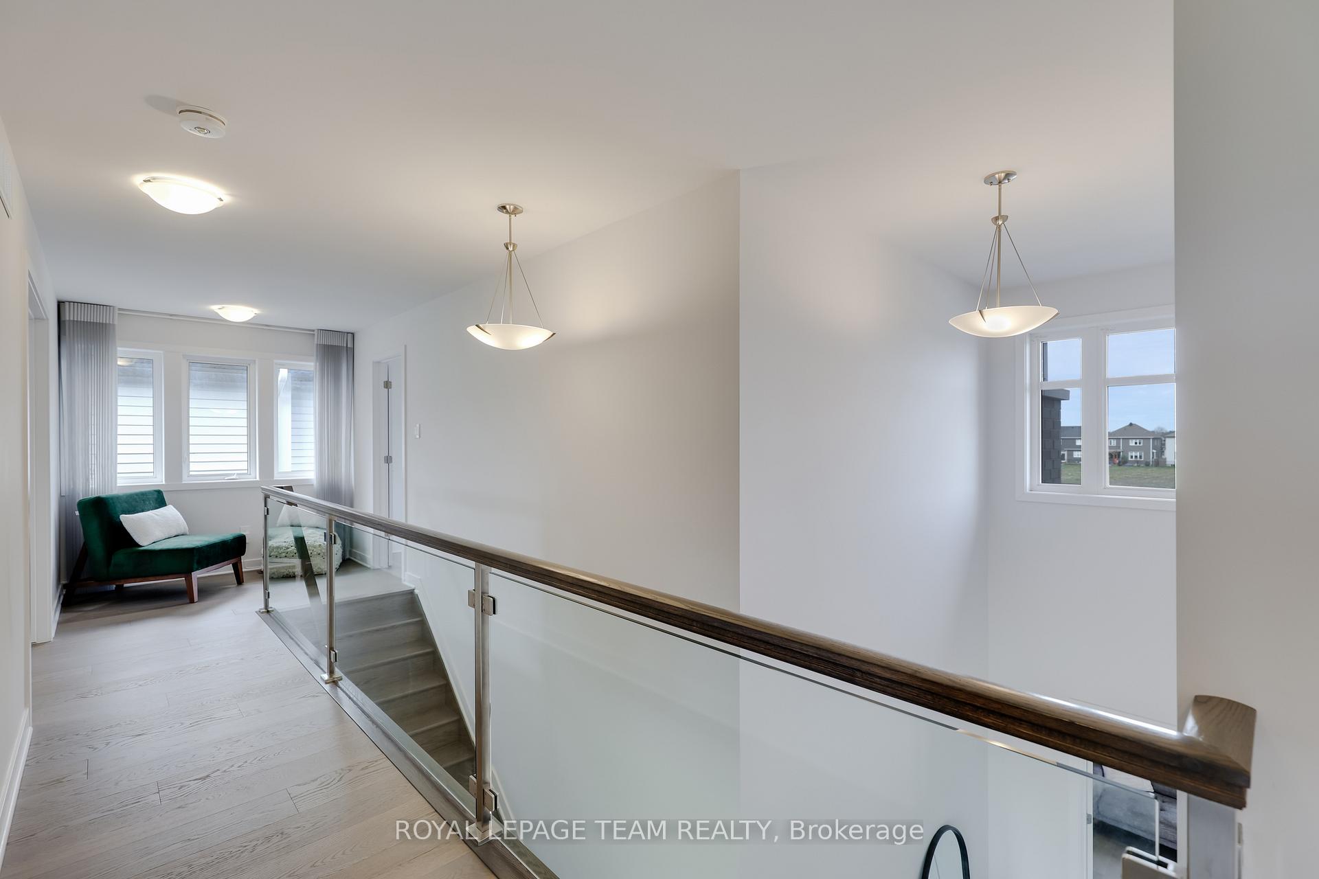 Photo 32 of 611 Triangle Street, Ottawa, Kanata - Emerald Meadows/Trailwest — HOMEH