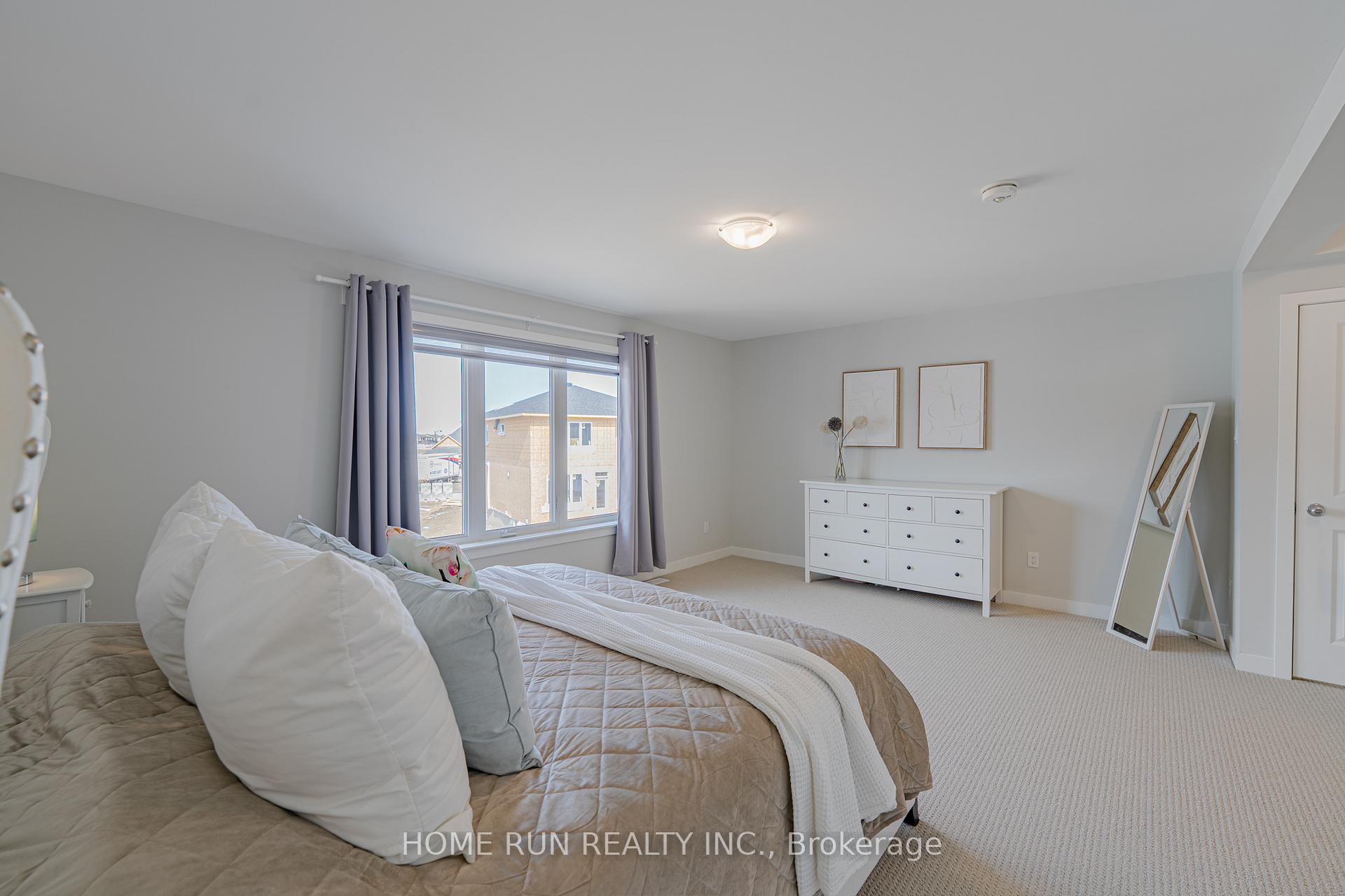 Photo 34 of 408 Gidran Circle, Ottawa, Kanata - Emerald Meadows/Trailwest — HOMEH