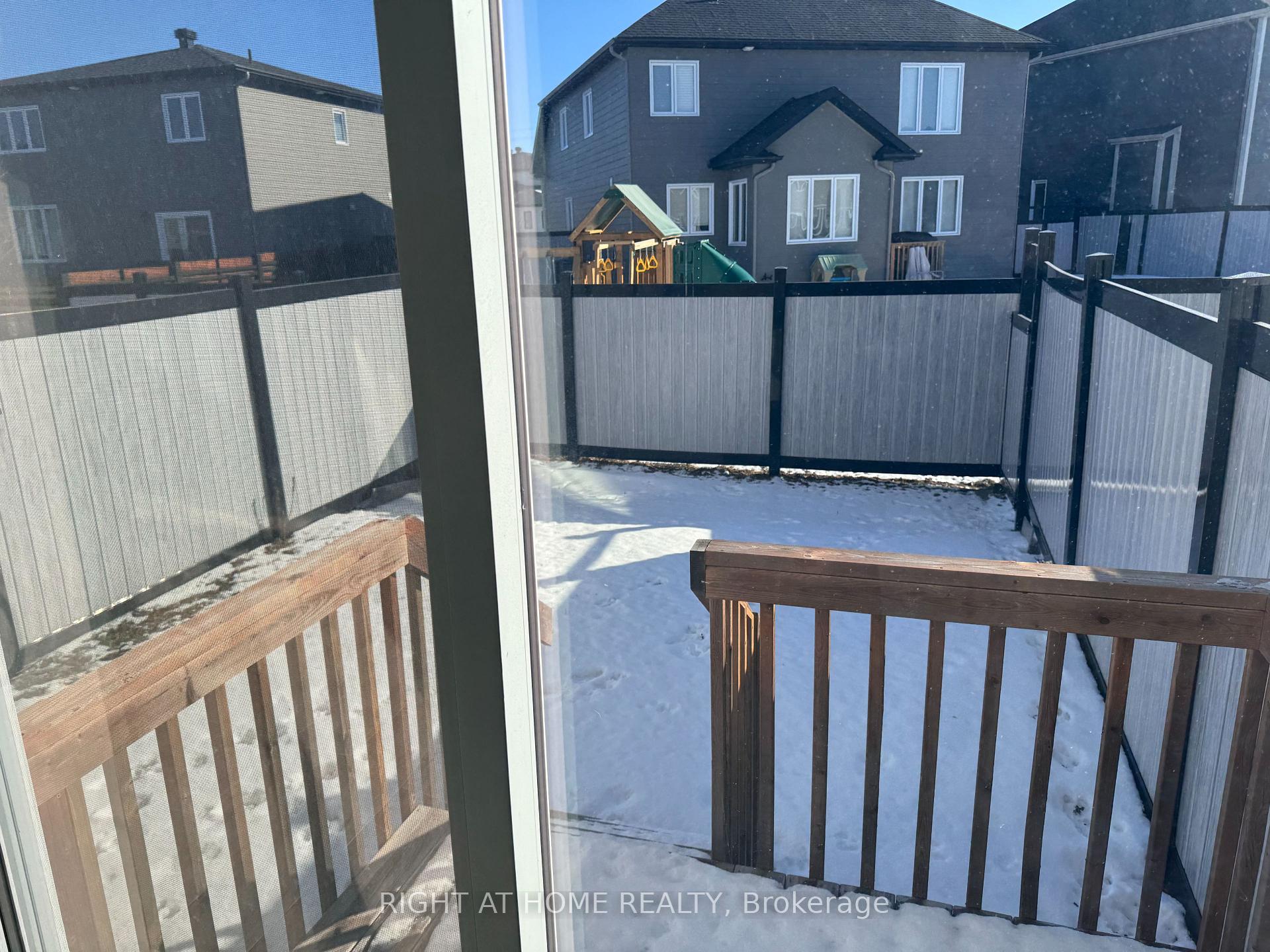 Photo 10 of 4830 Abbott Street E, Ottawa, Kanata - Emerald Meadows/Trailwest — HOMEH