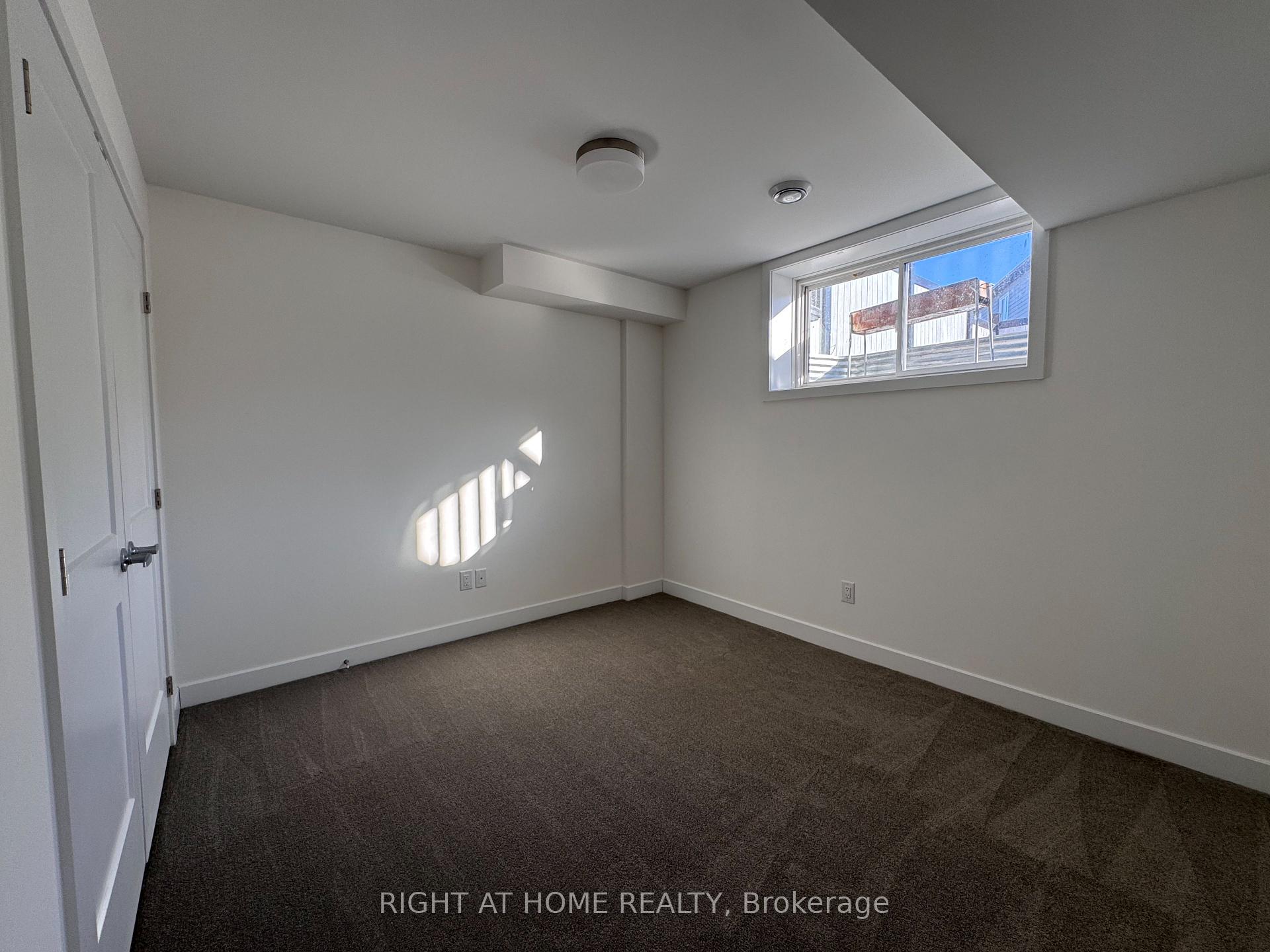 Photo 13 of 4830 Abbott Street E, Ottawa, Kanata - Emerald Meadows/Trailwest — HOMEH