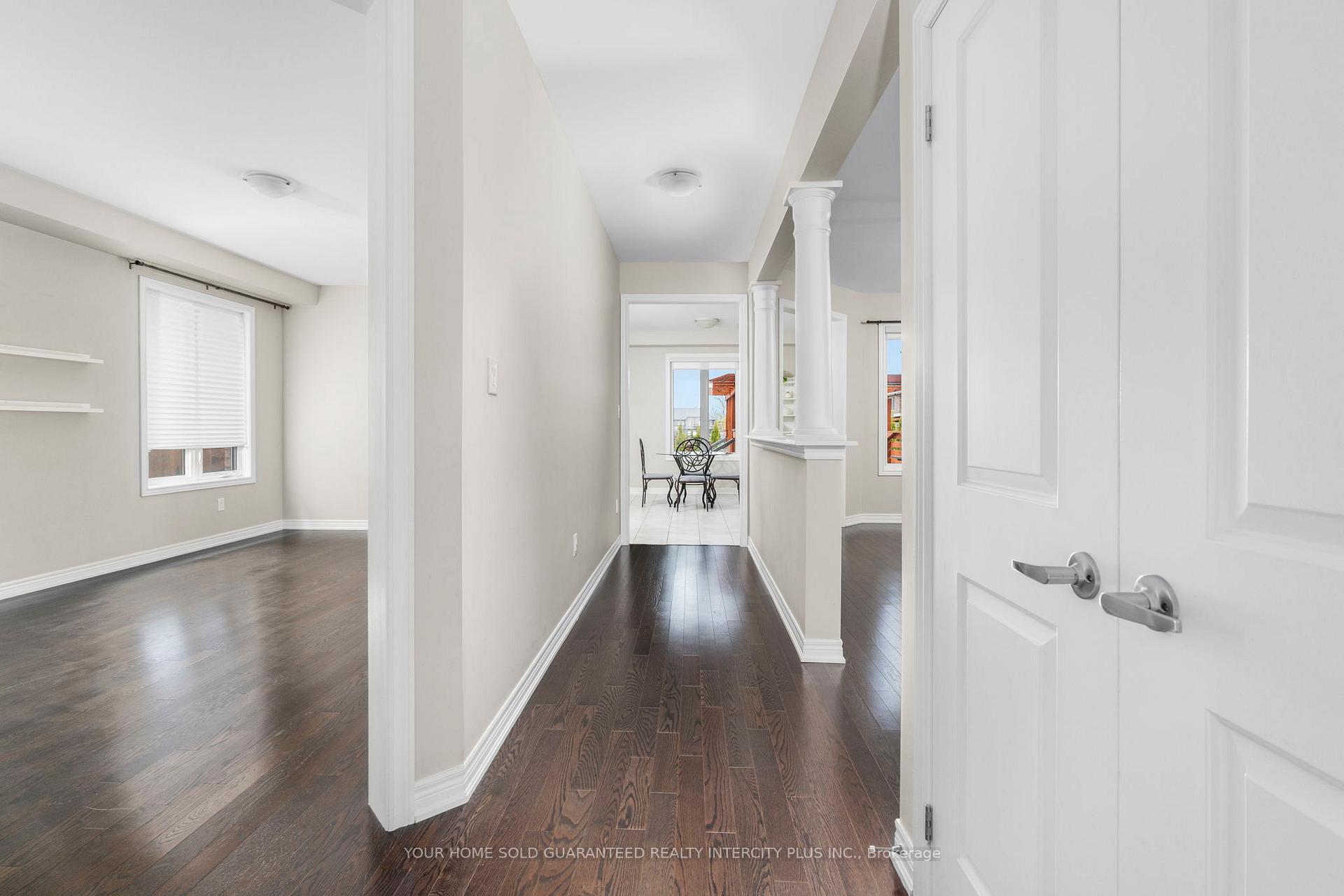 Photo 7 of 2061 Webster Boulevard, Innisfil, Alcona — HOMEH