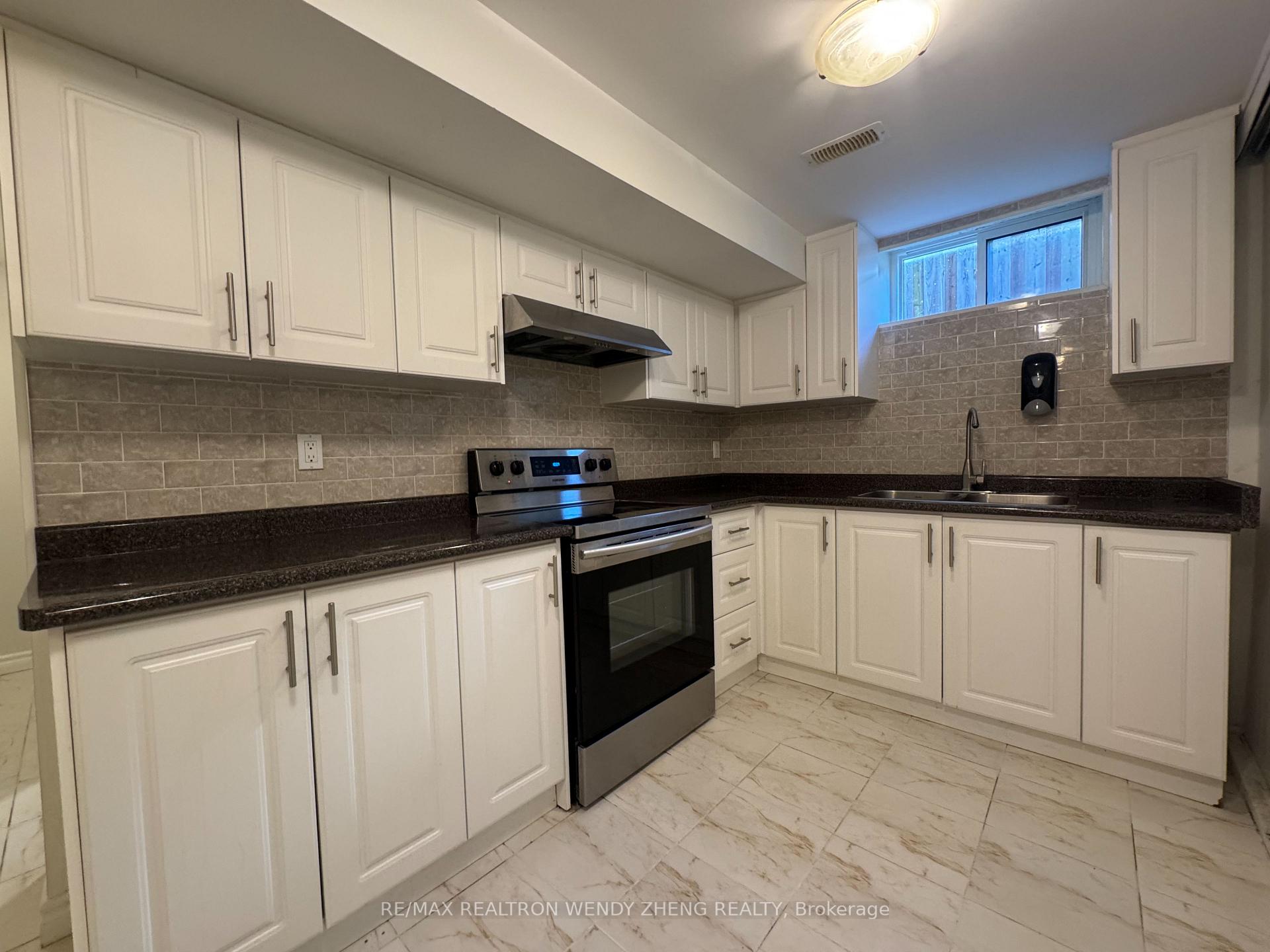 Photo 9 of 33 Southdale Drive, Markham, Bullock — HOMEH