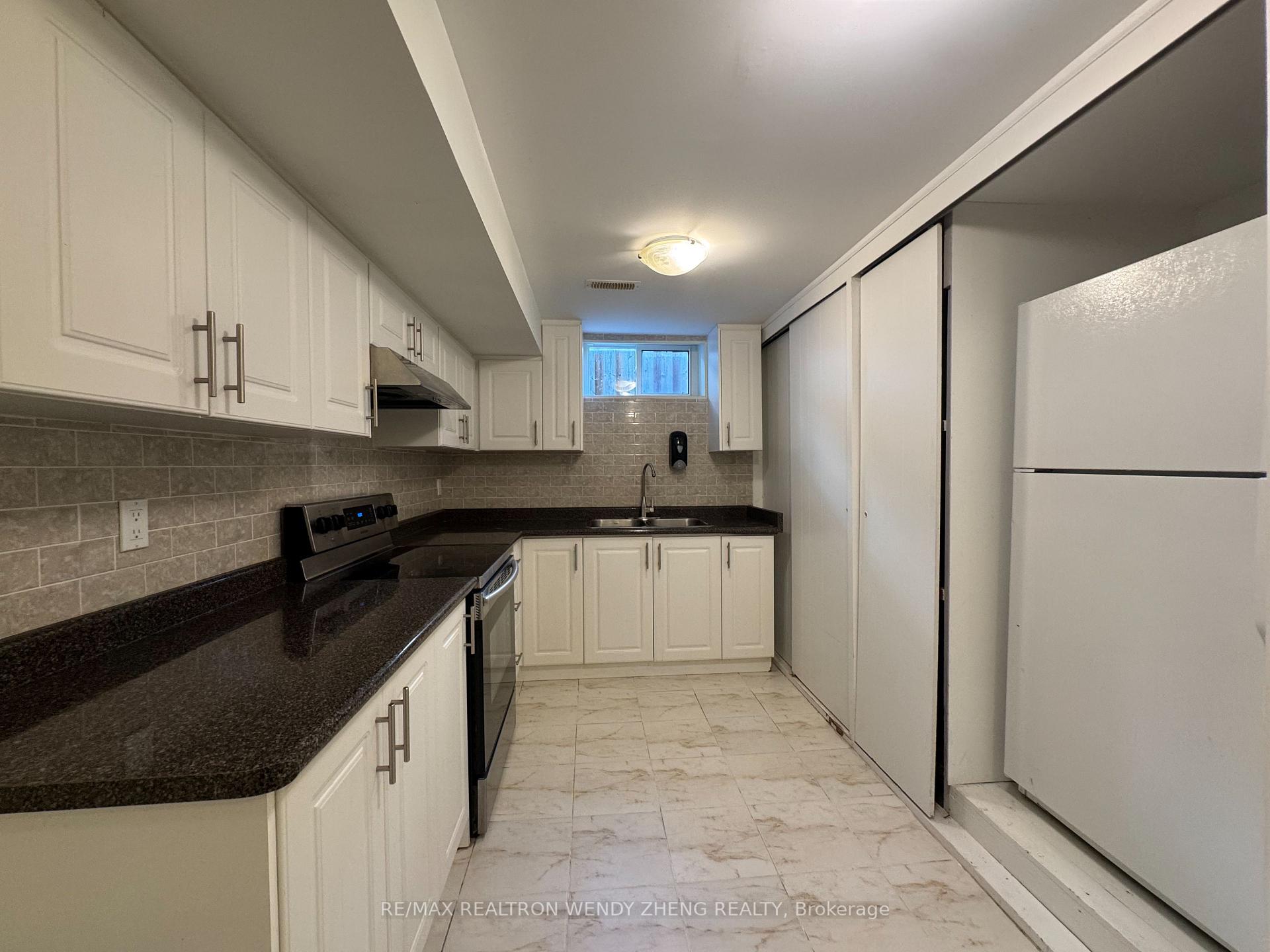 Photo 10 of 33 Southdale Drive, Markham, Bullock — HOMEH