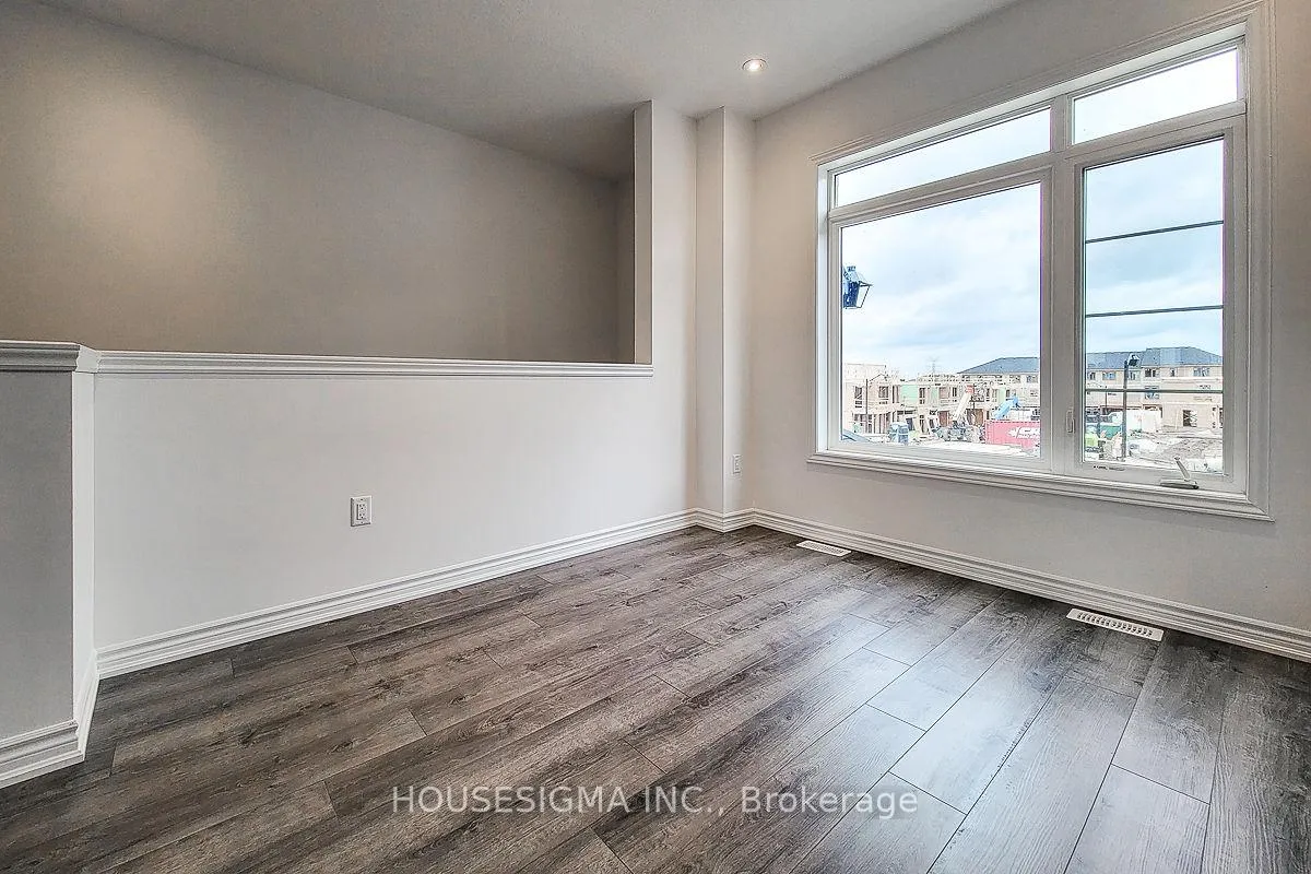 Photo 5 of Unit 33, 61 Soho Street, Hamilton, Stoney Creek Mountain — HOMEH