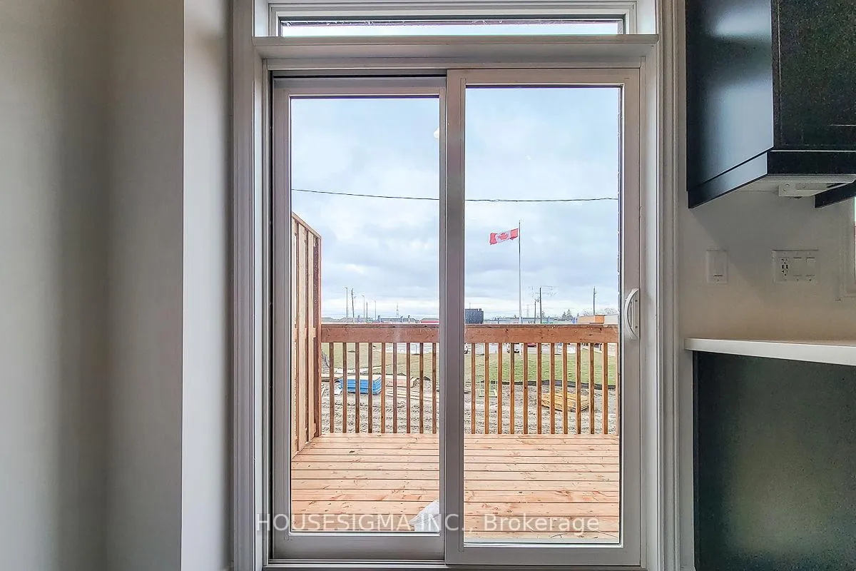 Photo 10 of Unit 33, 61 Soho Street, Hamilton, Stoney Creek Mountain — HOMEH