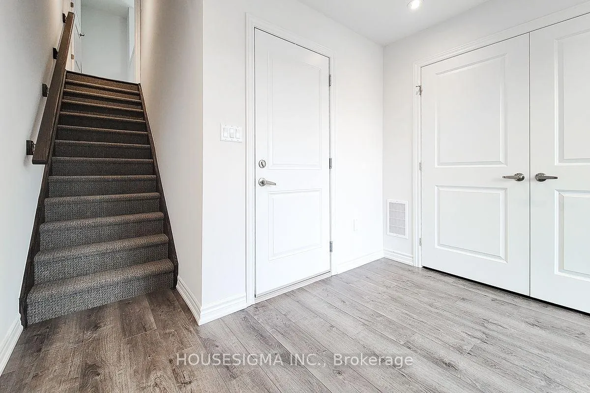 Photo 21 of Unit 33, 61 Soho Street, Hamilton, Stoney Creek Mountain — HOMEH