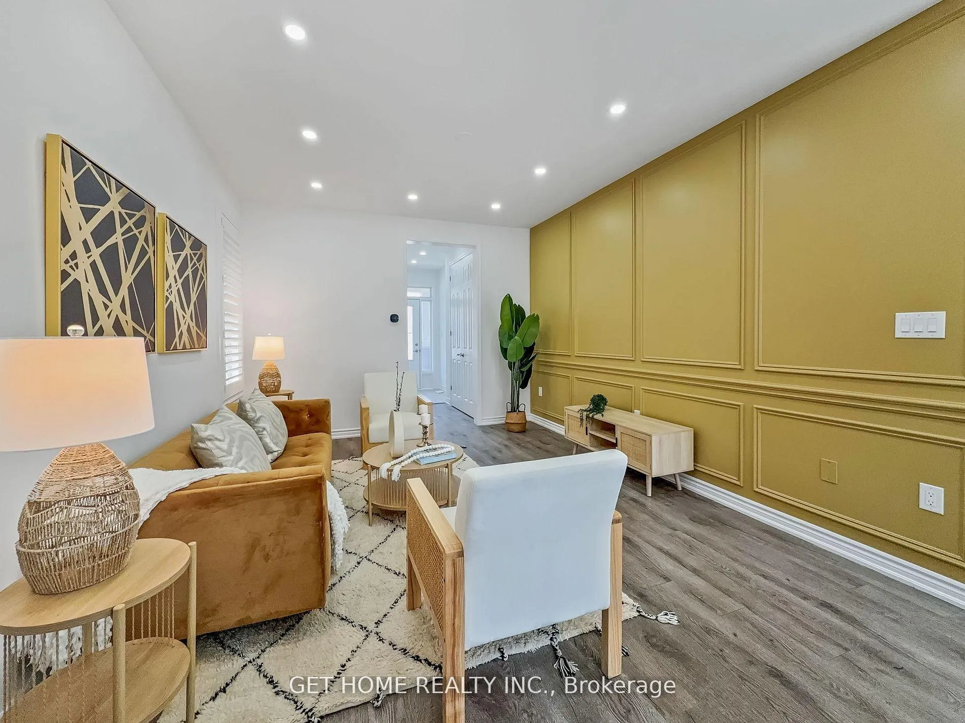 Photo 7 of Unit 82 ,Upper, 975 Whitlock Avenue N, Milton, Cobban — HOMEH