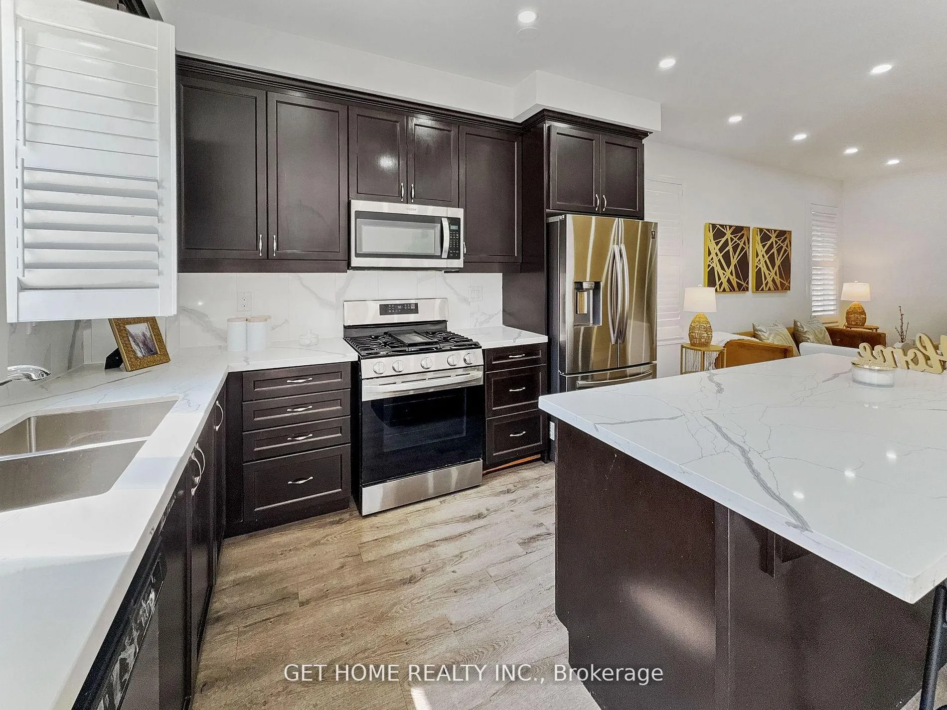Photo 9 of Unit 82 ,Upper, 975 Whitlock Avenue N, Milton, Cobban — HOMEH