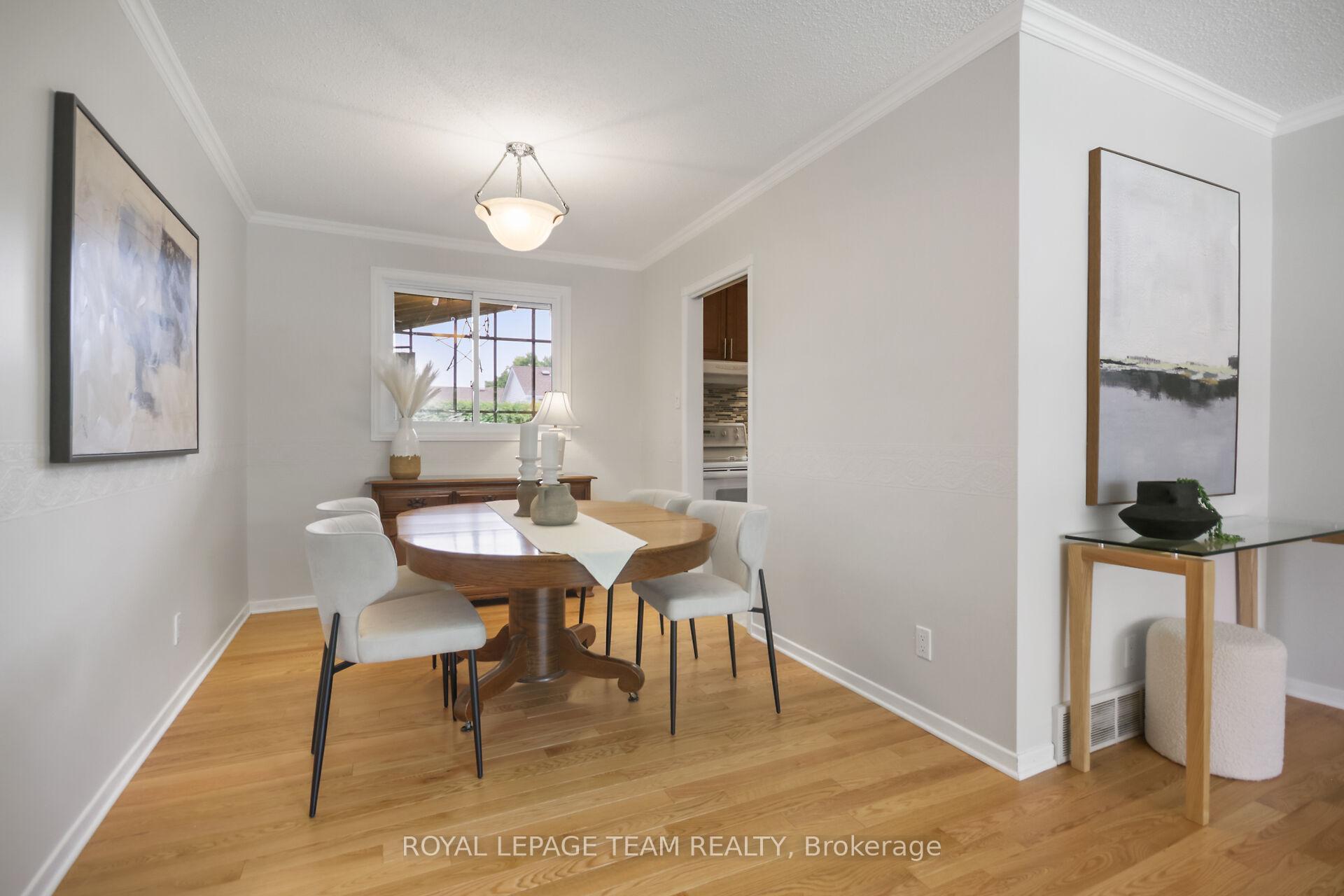 Photo 10 of 102 Oriole Avenue, Ottawa, Kanata - Glencairn/Hazeldean — HOMEH