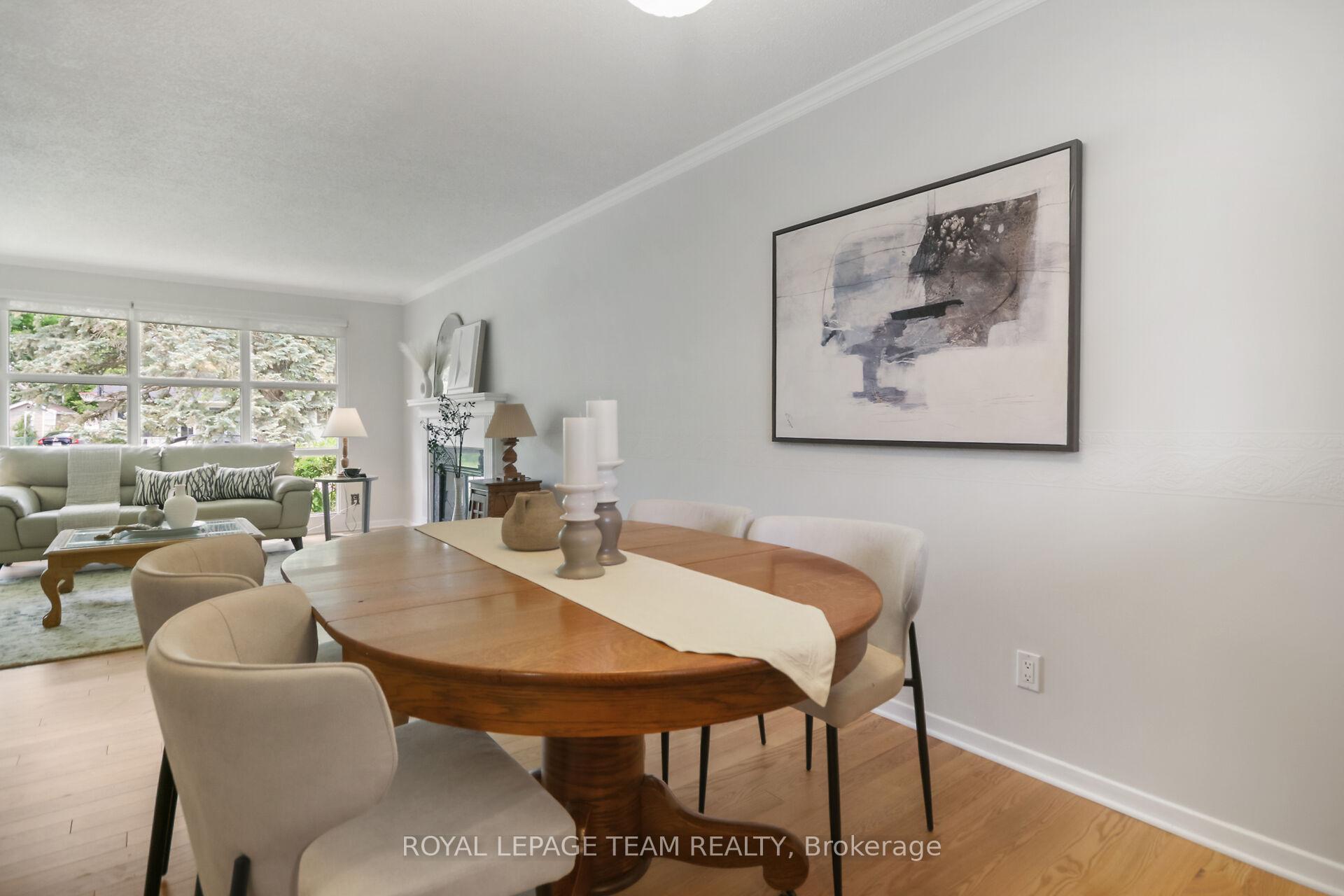 Photo 11 of 102 Oriole Avenue, Ottawa, Kanata - Glencairn/Hazeldean — HOMEH